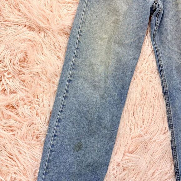 Levi's 550 Jeans - Picture 2 of 5